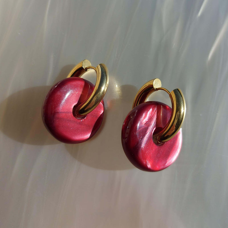 Candy Earrings in Red wine Pearl